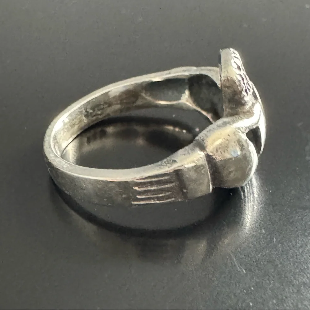 Vintage 925 Sterling Silver Claddagh Ring, Size 4.75